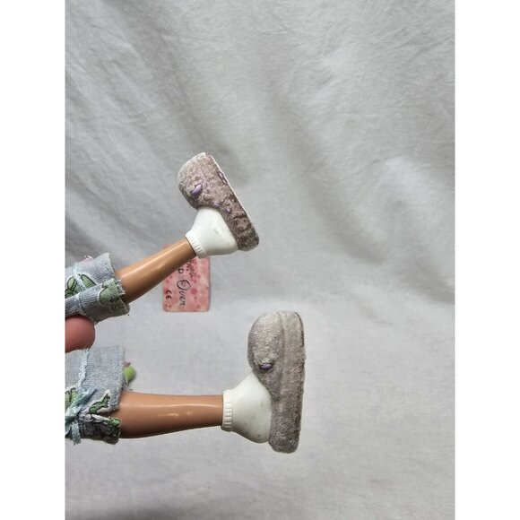 Vintage Bratz Fashion Doll Sleepover Yasmin V2- Flawed Clothing - Picture 9 of 16